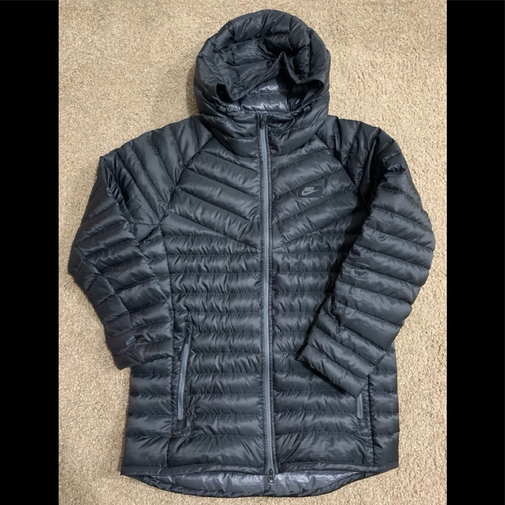 Woman’s Nike puffer